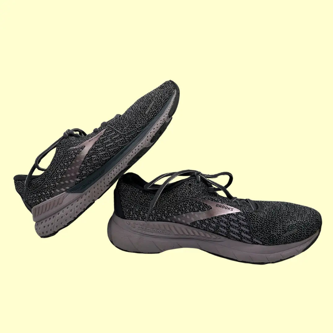 Brooks Adrenaline GTS 21 – Men's Running Shoes (Size 9.5 US)