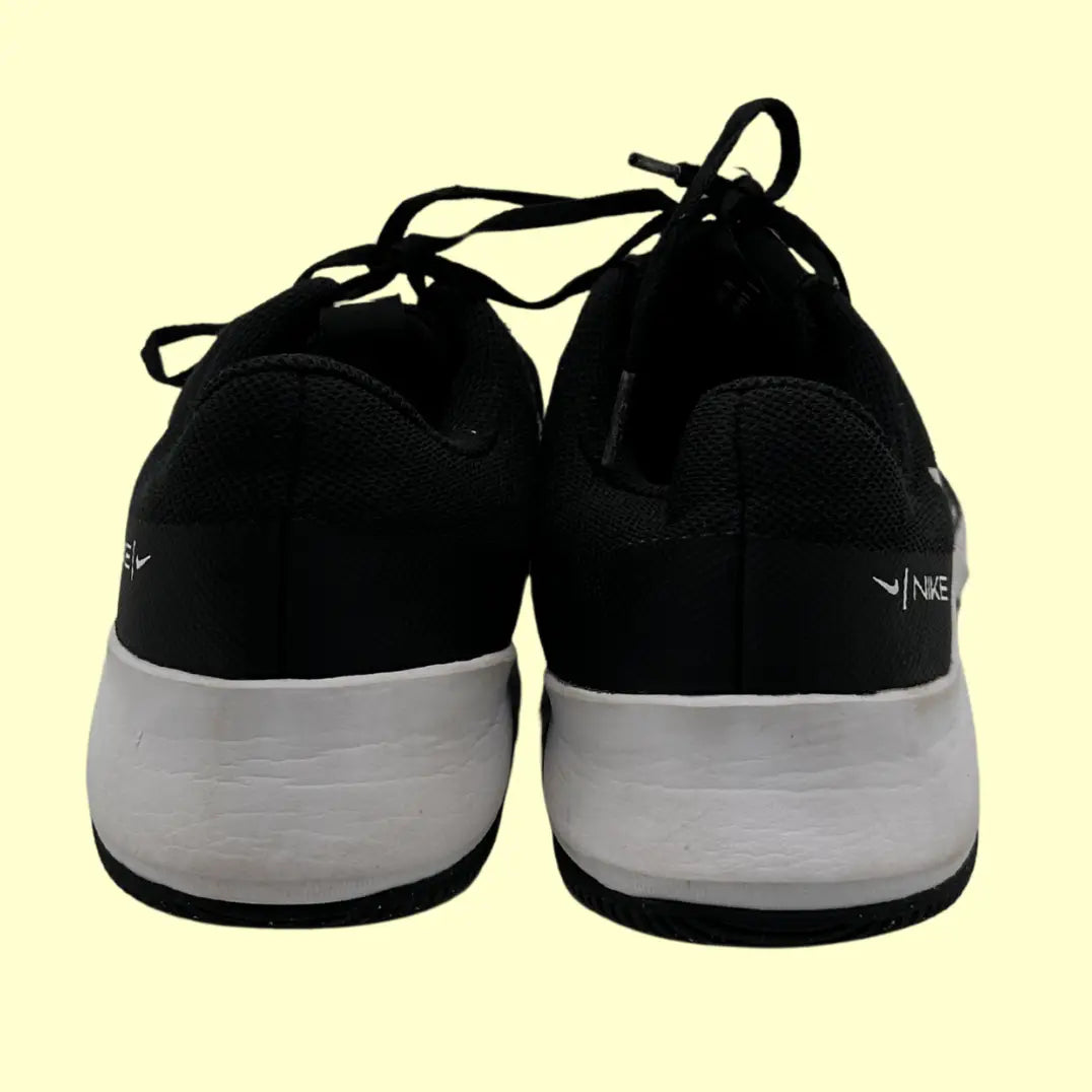 Nike Flex Experience RN 10 – Black/White (Preloved, Original) – Size US 7.5