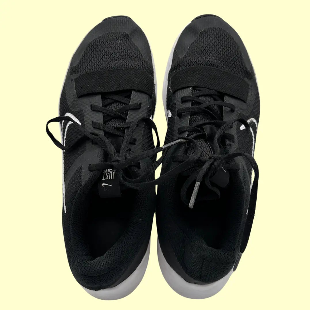 Nike Flex Experience RN 10 – Black/White (Preloved, Original) – Size US 7.5
