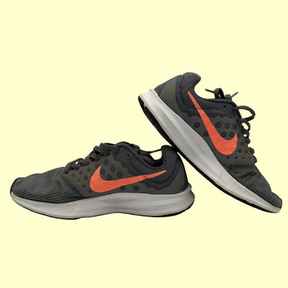 Nike Downshifter 7 – Dark Grey / Orange (Preloved, Original) – Size US 7