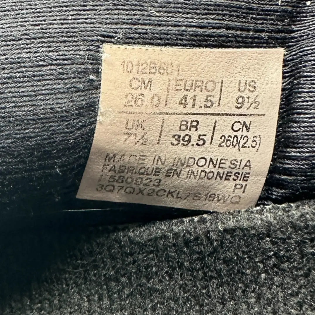 ASICS Gel-Pulse / Gel-PureGEL Running Shoes – Black/White (Preloved, Original) – Size US 9.5