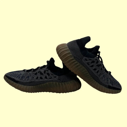 Yeezy Knit Boost Sneakers – Black/Grey (Preloved) – Comfortable & Lightweight