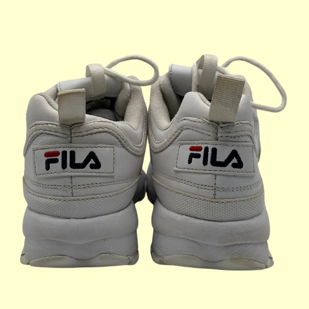 FILA Women’s Chunky Sneakers (US 7 / EUR 38)