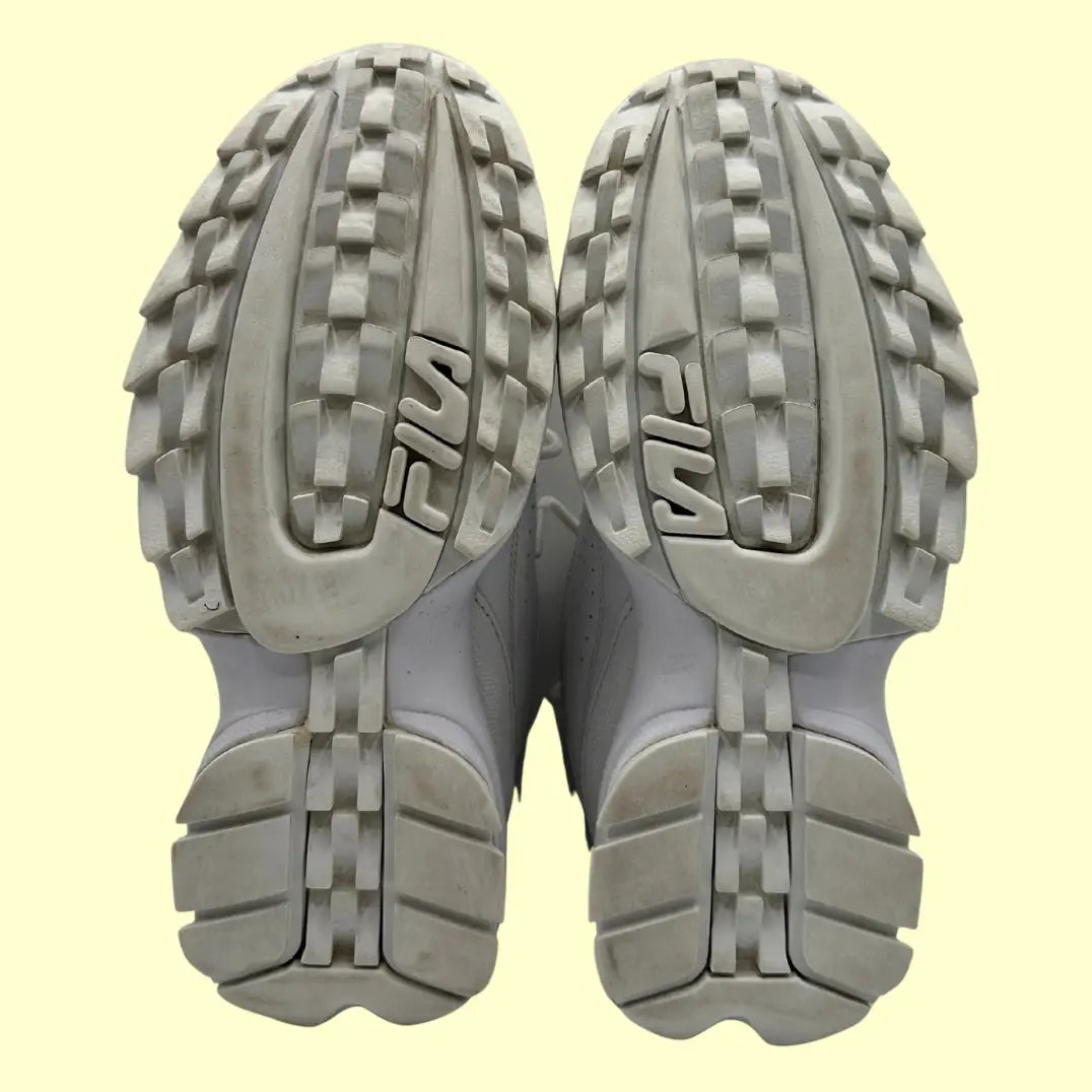 FILA Women’s Chunky Sneakers (US 7 / EUR 38)