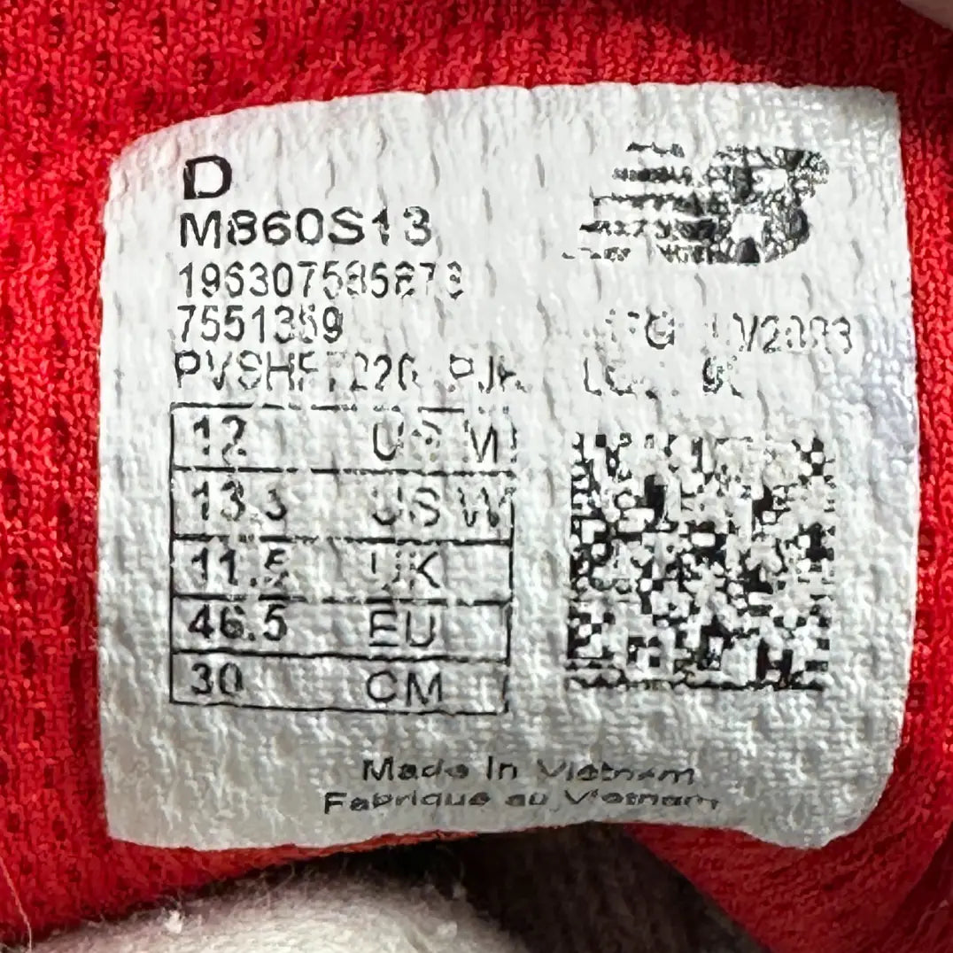 New Balance 860v13 Fresh Foam Running Shoes – Light Grey/Red – Size 12 Men