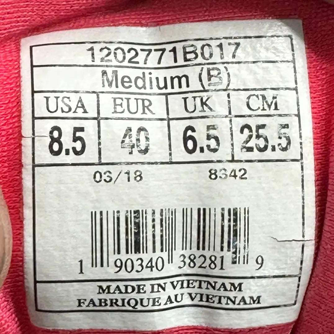 Brooks Ghost 10 Running Shoes – Women’s 8.5 US (Good Condition)