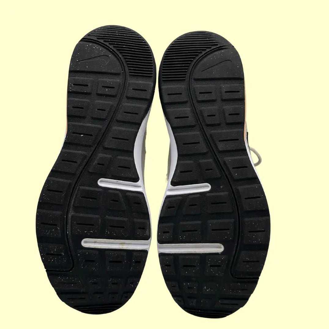 Nike Air Max Beige – Lightweight Mesh Running Sneakers (Size US 11 | EUR 45)