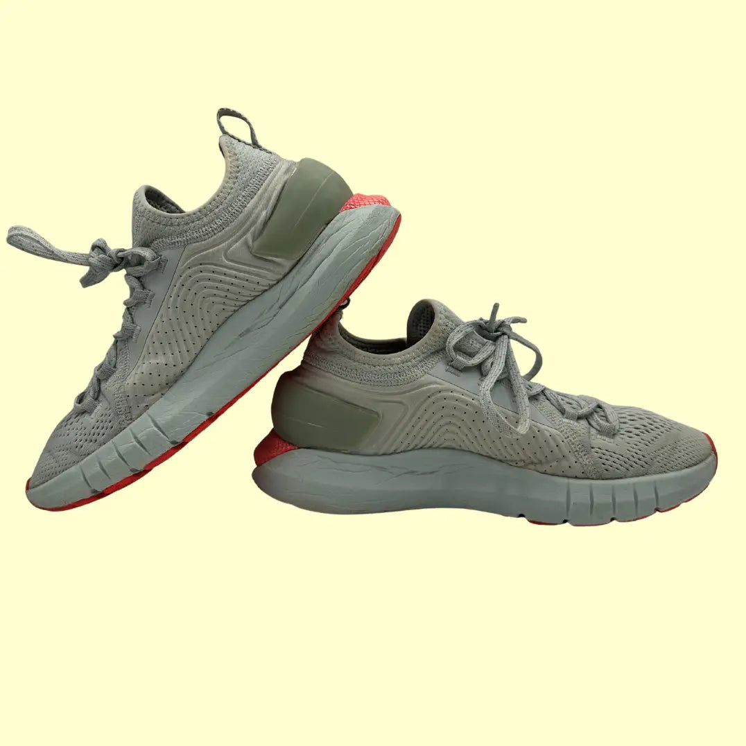 Under Armour HOVR Running Shoes – Grey/Red – Women’s Size US 7 (EU 38)