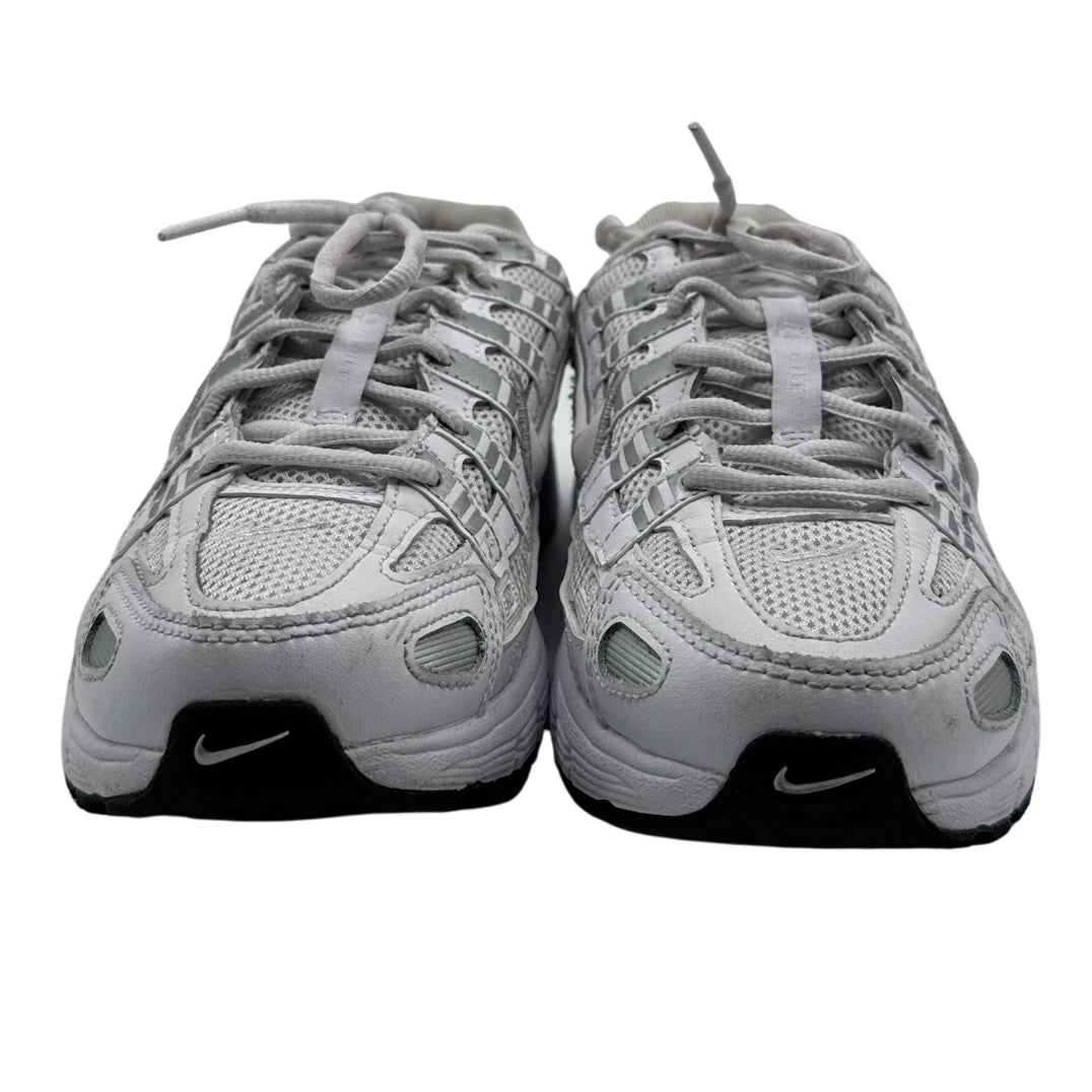 Nike White Sneakers-US 5Y SHOES