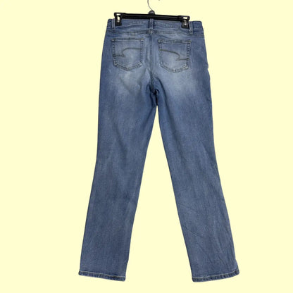 Ruli jeans in a classic medium blue wash.