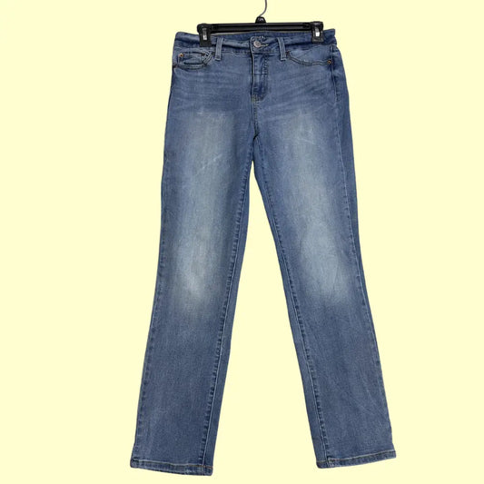 Ruli jeans in a classic medium blue wash.