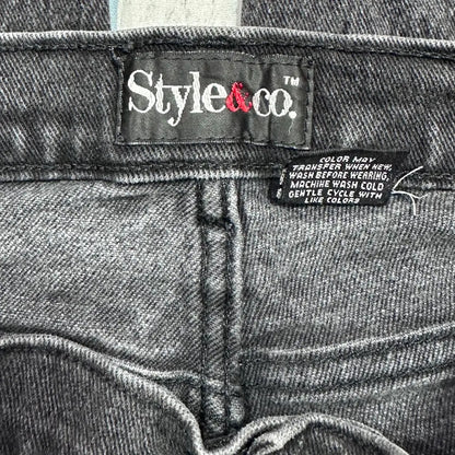 Style & Co women’s jeans in a black washed finish.