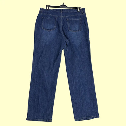 Classic Gloria Vanderbilt dark blue jeans, straight-leg fit.