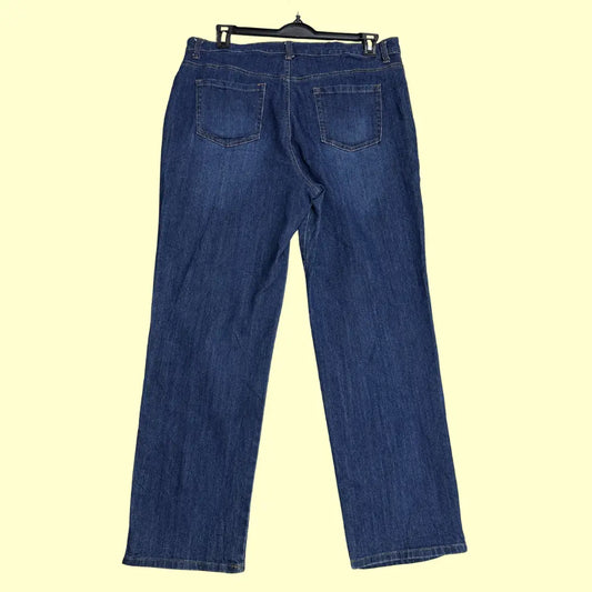 Classic Gloria Vanderbilt dark blue jeans, straight-leg fit.