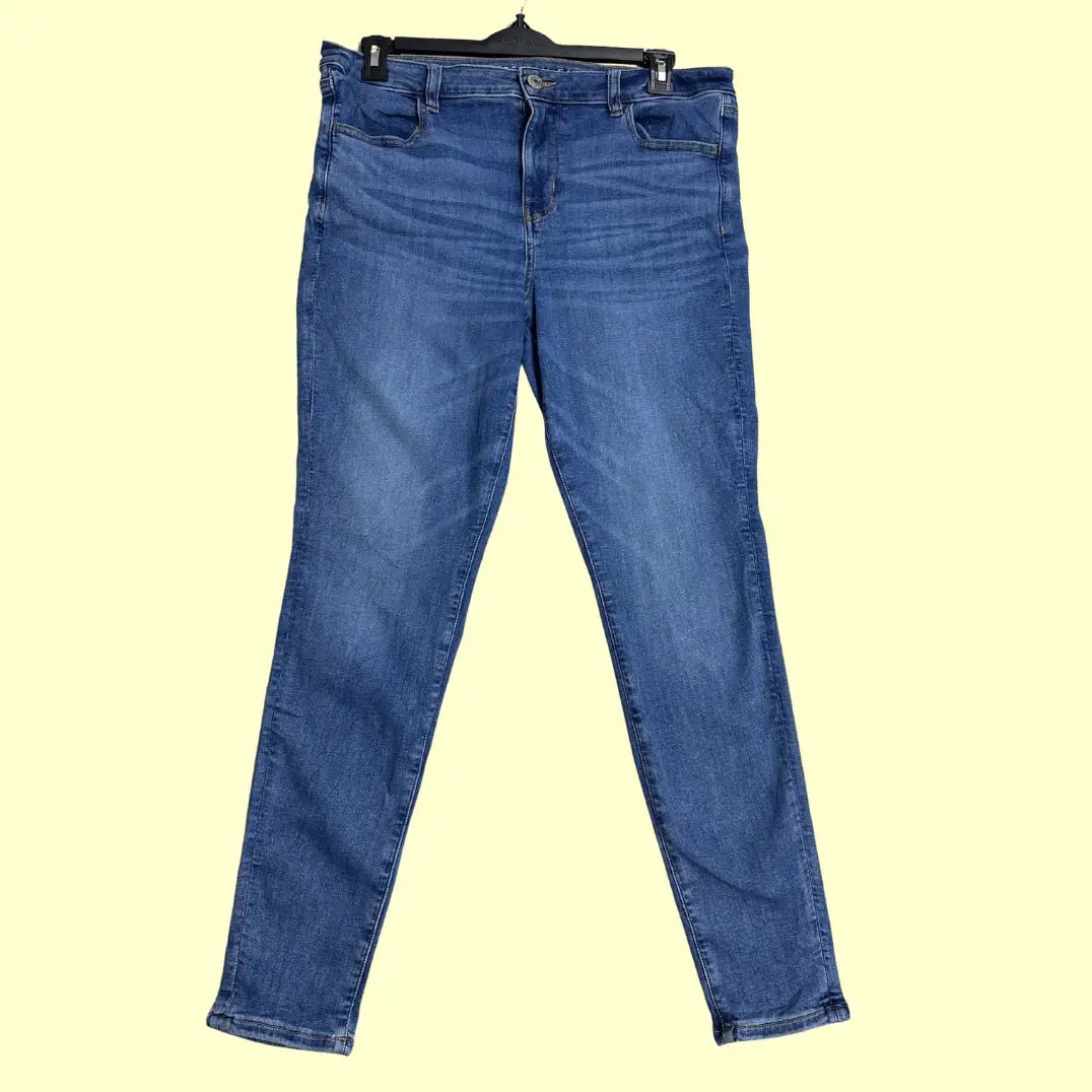 American Eagle Ne(x)t Level Stretch skinny jeans.