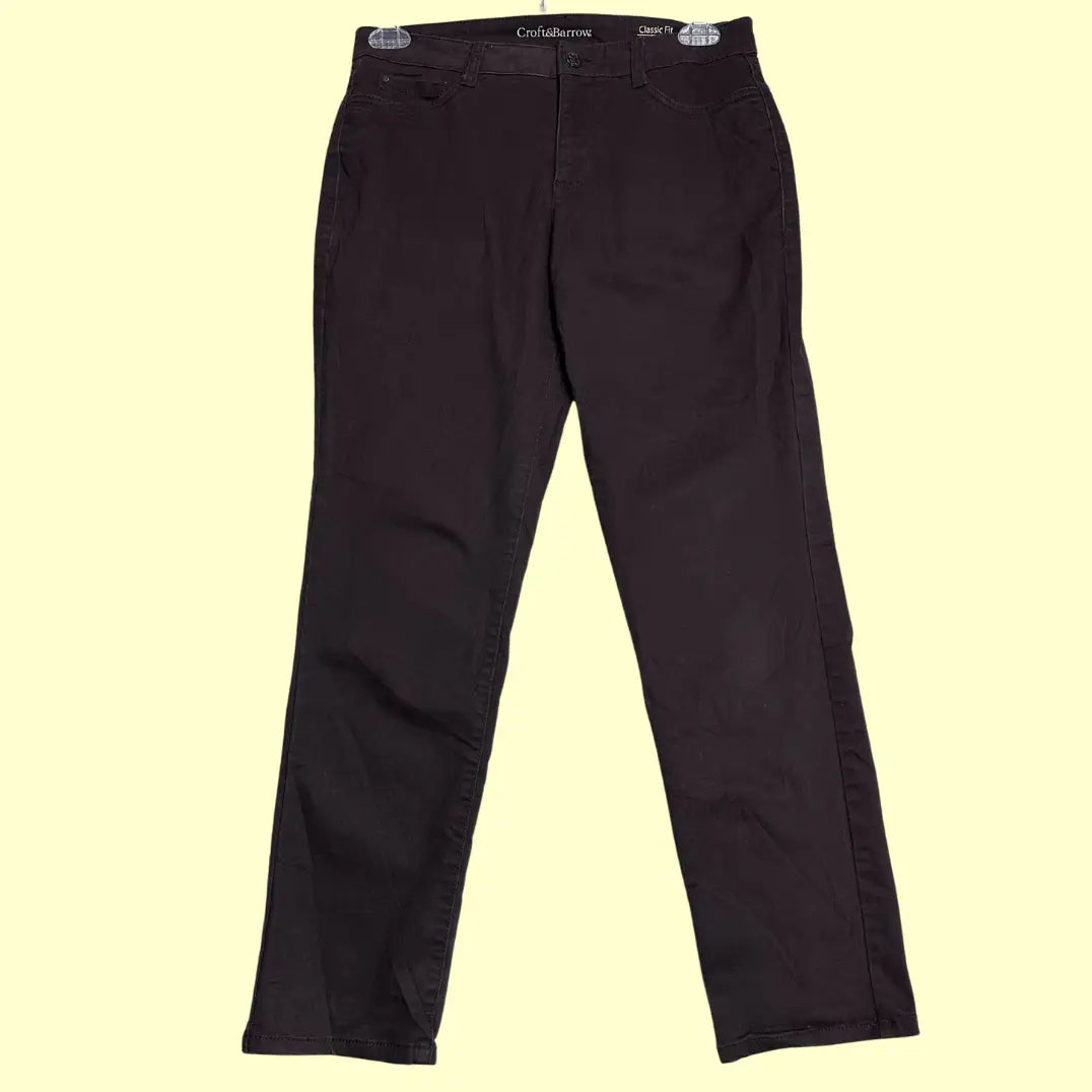 Croft & Barrow Classic Fit Curvy Straight Pants in versatile brown