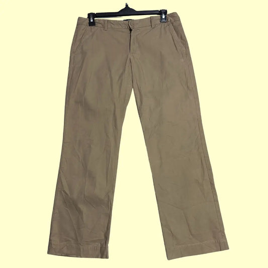 GAP Timeless khaki trousers