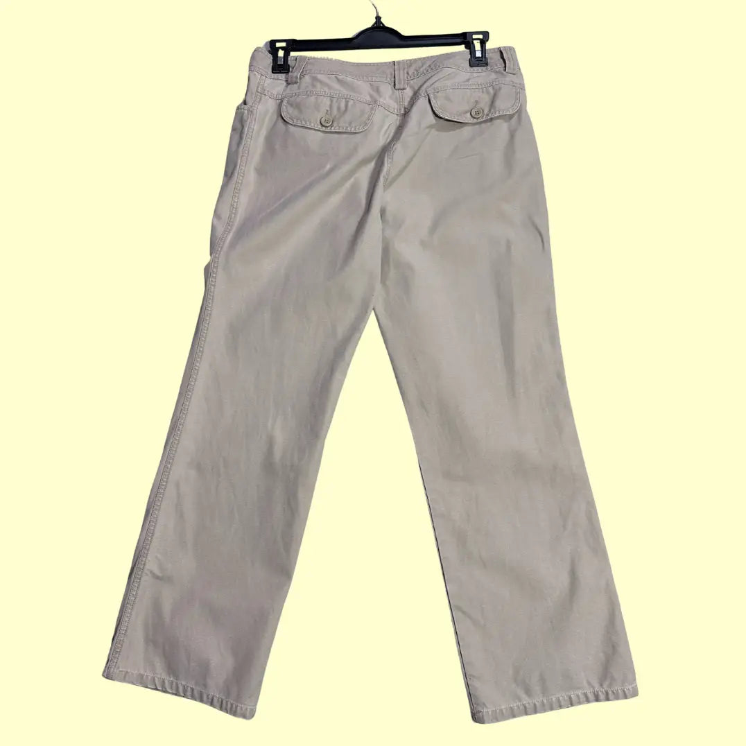 Old Navy low-waist khaki pants.
