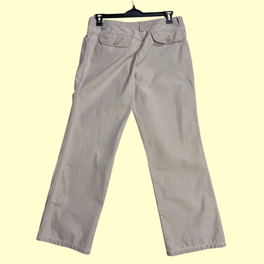 Old Navy low-waist khaki pants.