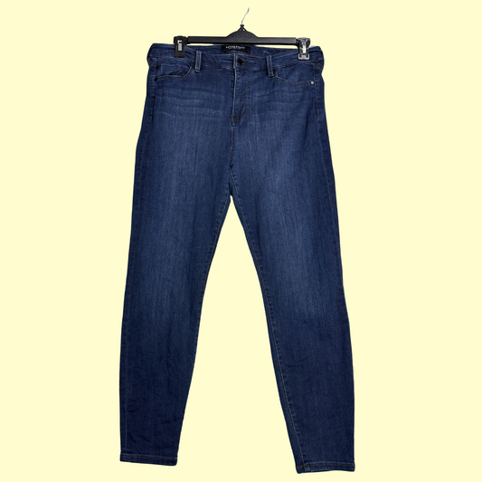 Liverpool Los Angeles Skinny Jeans in a dark indigo wash