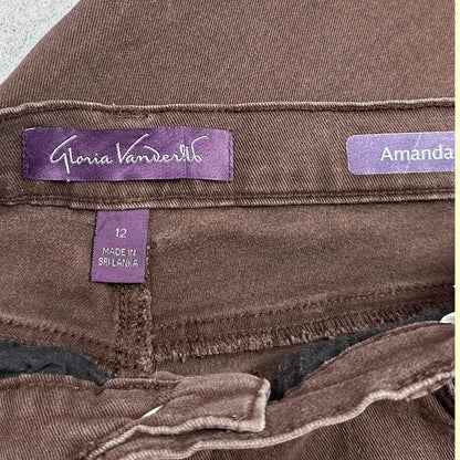 Gloria Vanderbilt Amanda Classic Jeans in a rare chocolate brown shade.