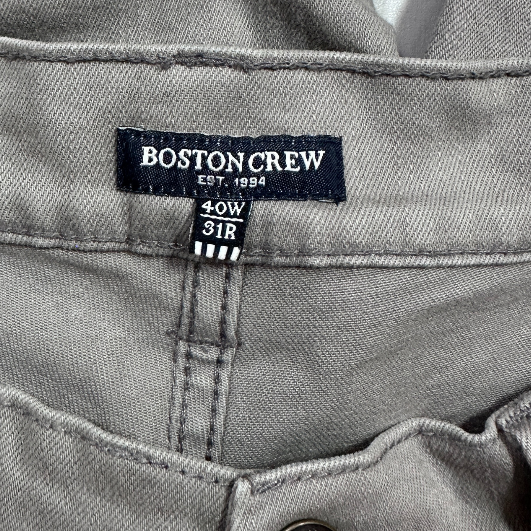 Boston Crew Jeans in a versatile grey wash. S