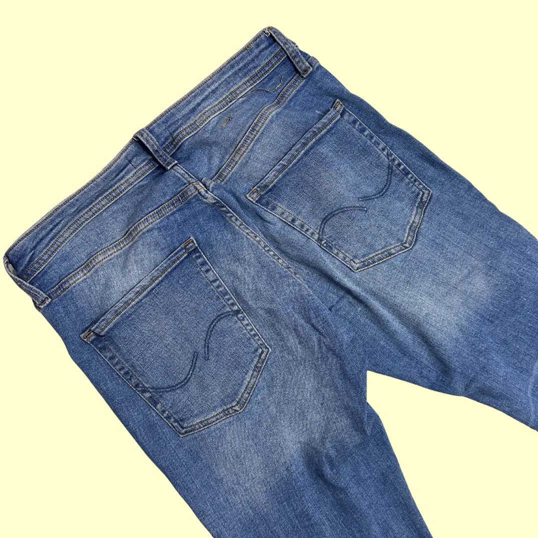 Jack & Jones Men’s Slim Fit Jeans – Medium Blue Wash