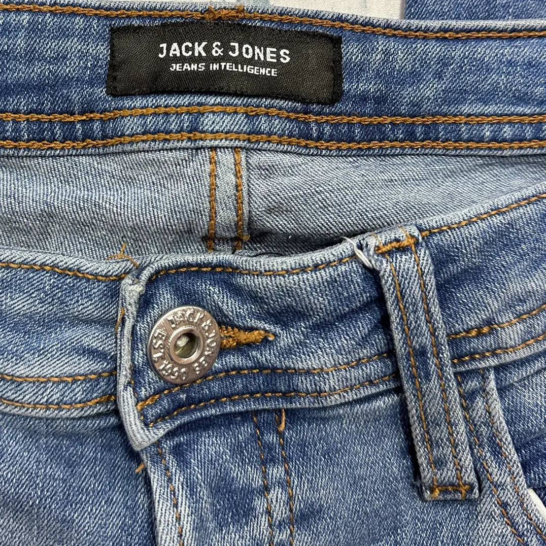 Jack & Jones Men’s Slim Fit Jeans – Medium Blue Wash