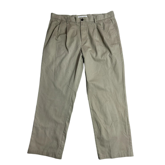 Amazon Essentials Khaki Classic Fit Chino Pants for Men