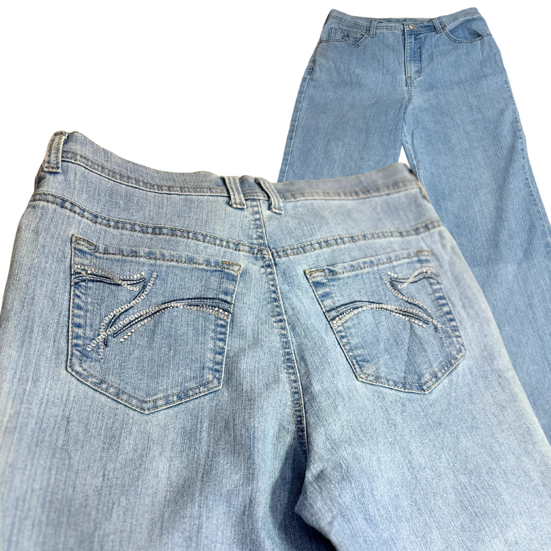Women’s Light Blue Straight Leg Denim Jeans 👖💎