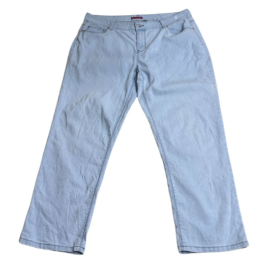 Women’s Light Wash Straight Fit Denim Jeans 👖💙
