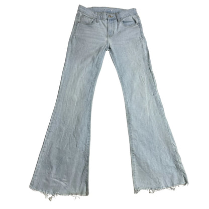 Light Wash Flared Denim Jeans with Raw Hem 👖