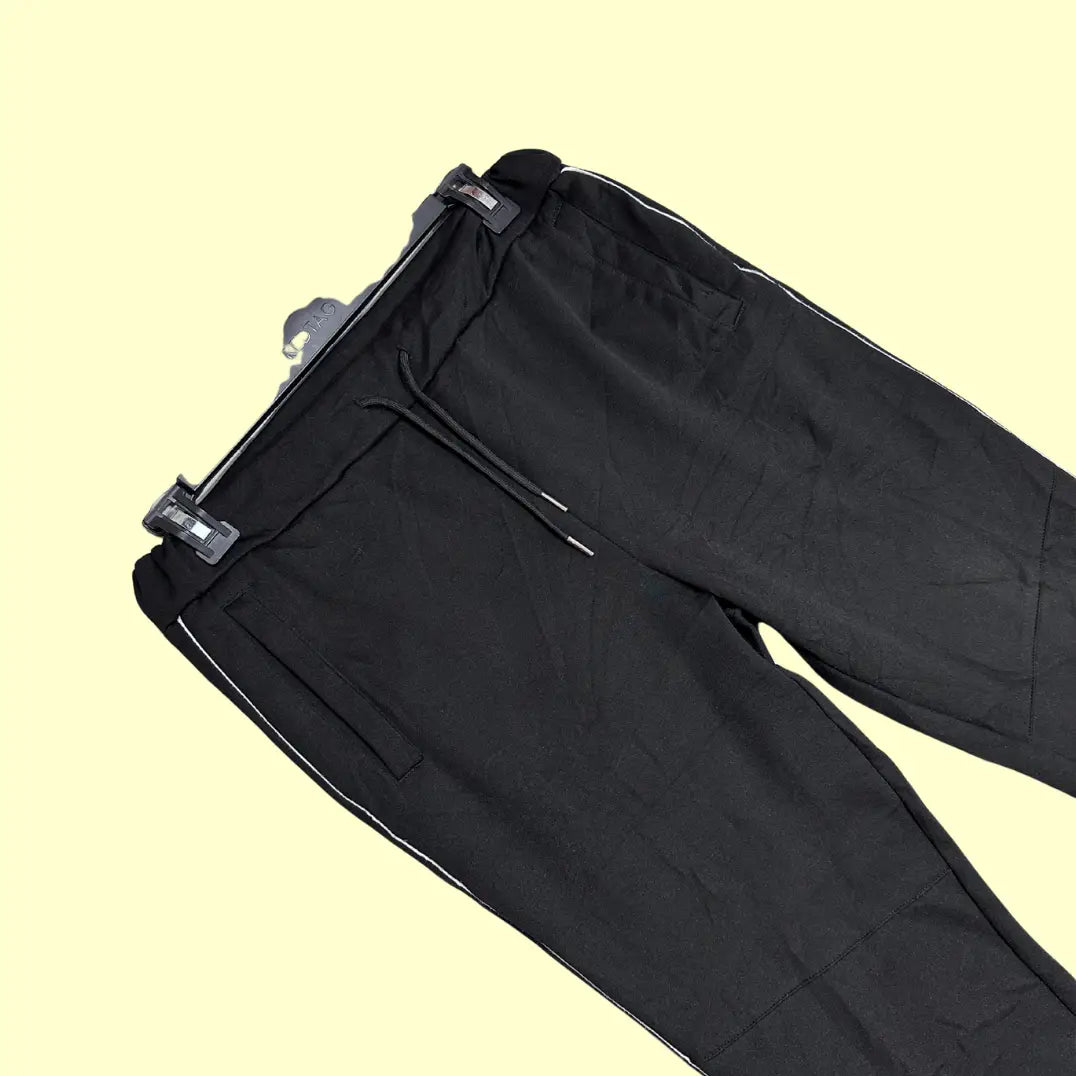 Alphar One classic black jogger pants