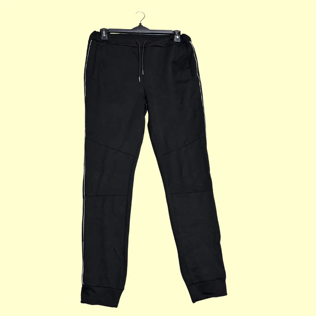 Alphar One classic black jogger pants