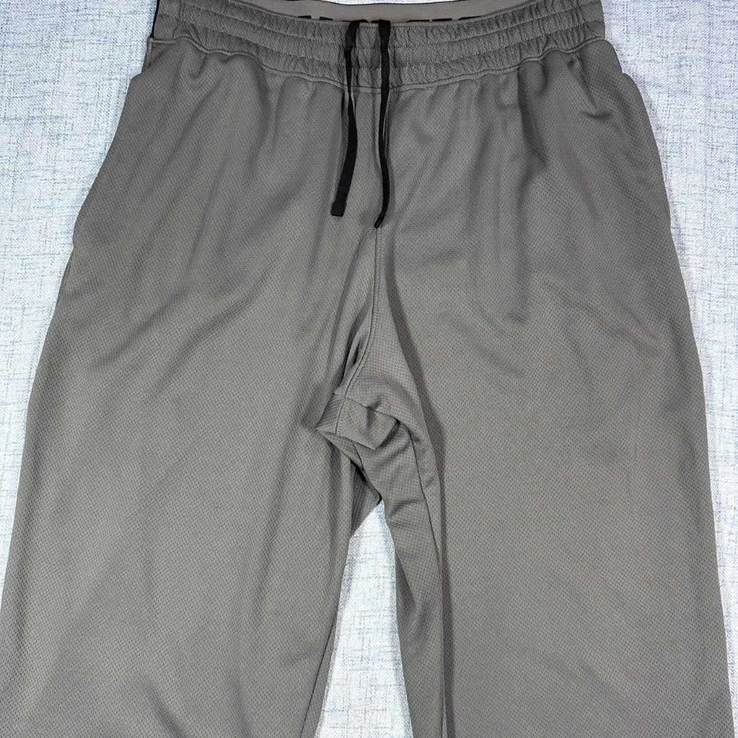 Under Armour® Mesh Training Pants(L)