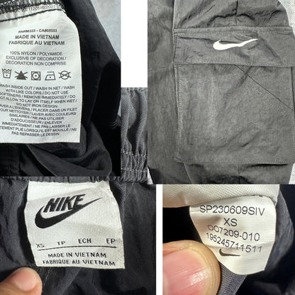 Nike Black Men's Pants Nylon-XS men trousers