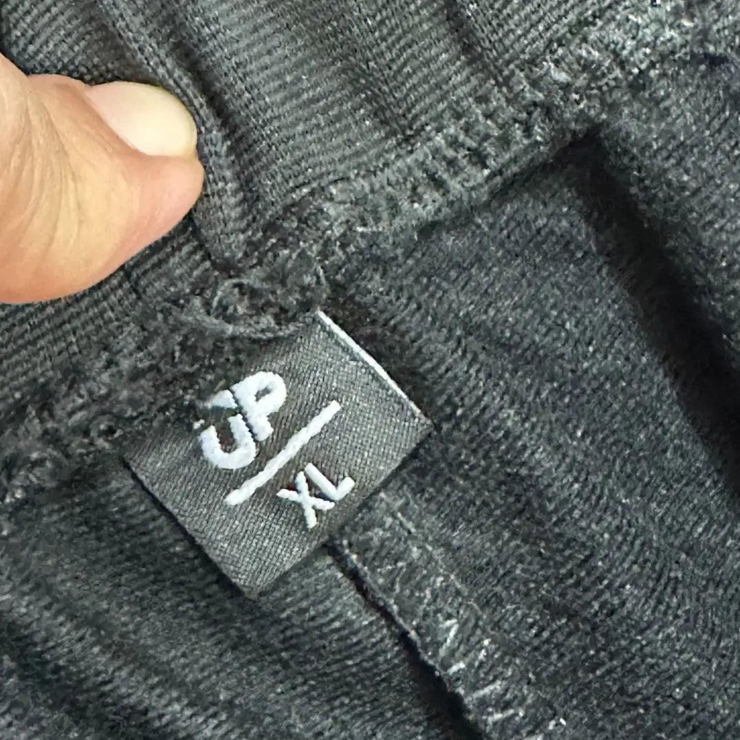 black track pants are a perfect blend of simplicity and style