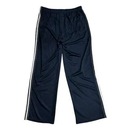 Reebok Classic Track Pants – Navy Blue 👖✨