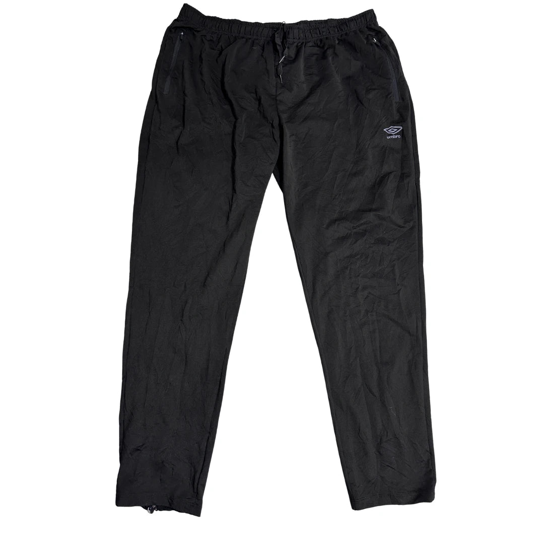 Umbro Black Performance Track Pants 👖🖤