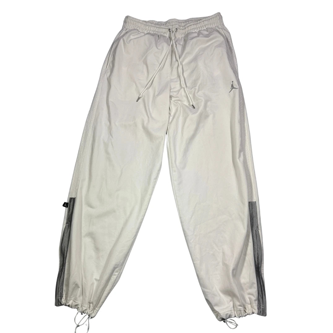 Jordan® White Basketball Track Trousers(L)