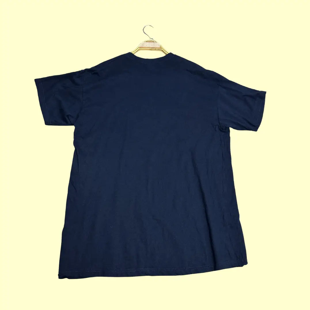 B&C Collection Graphic T-Shirt in navy blue
