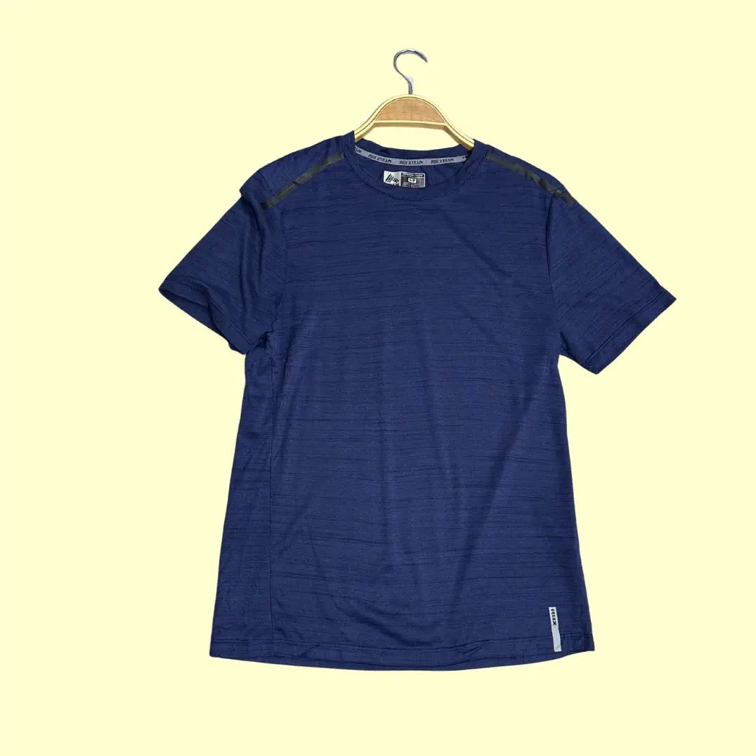 RBX XTRAIN Performance T-Shirt in navy blue