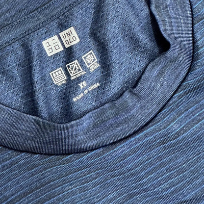 Uniqlo Men’s Performance T-shirt in navy blue with subtle horizontal stripe texture