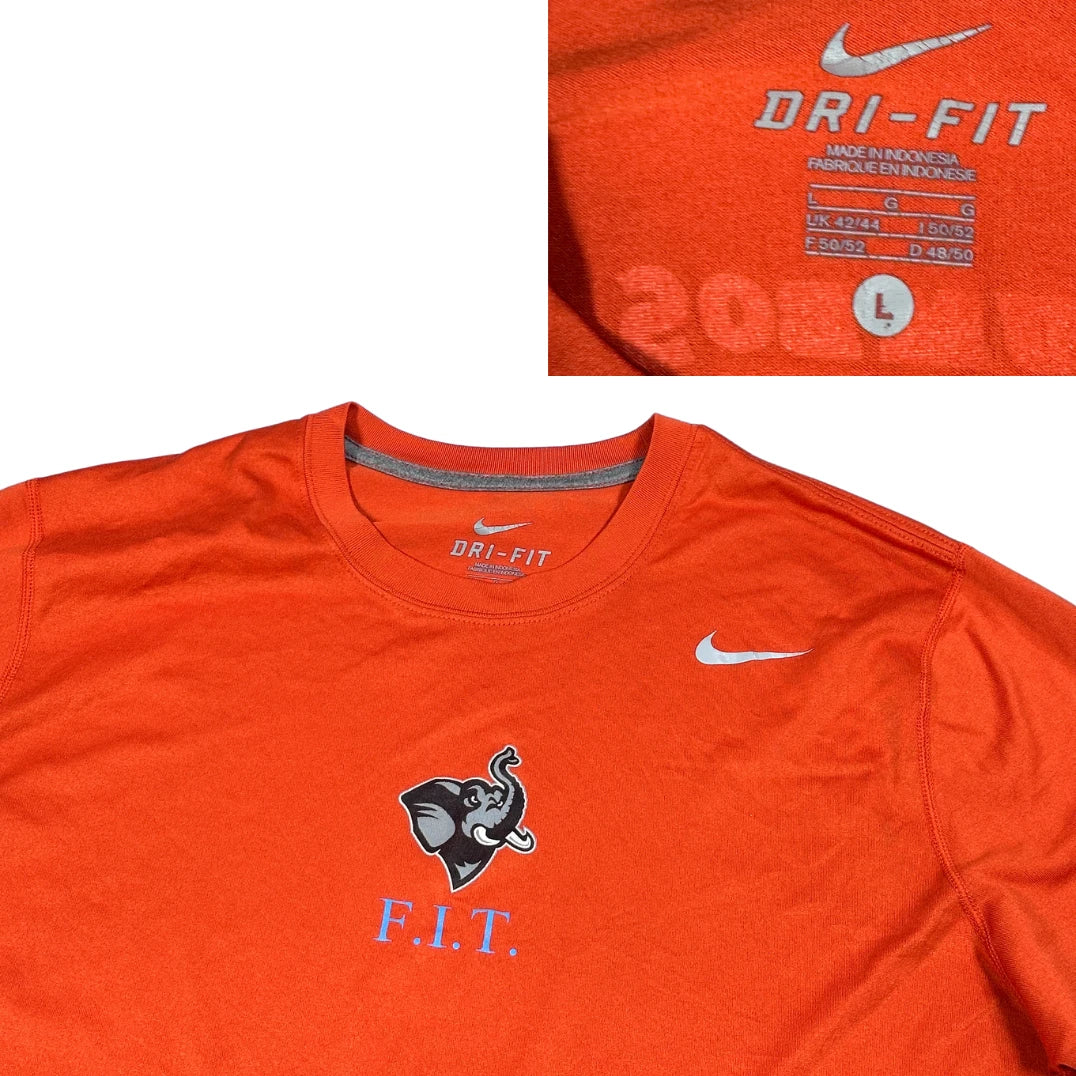 Nike® Orange Dri-FIT Graphic Performance T-Shirt(L)