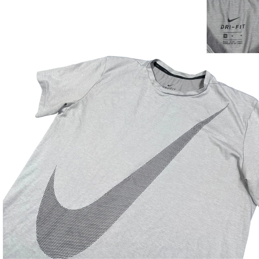 Nike® Light Grey Dri-FIT Graphic Performance T-Shirt(M)