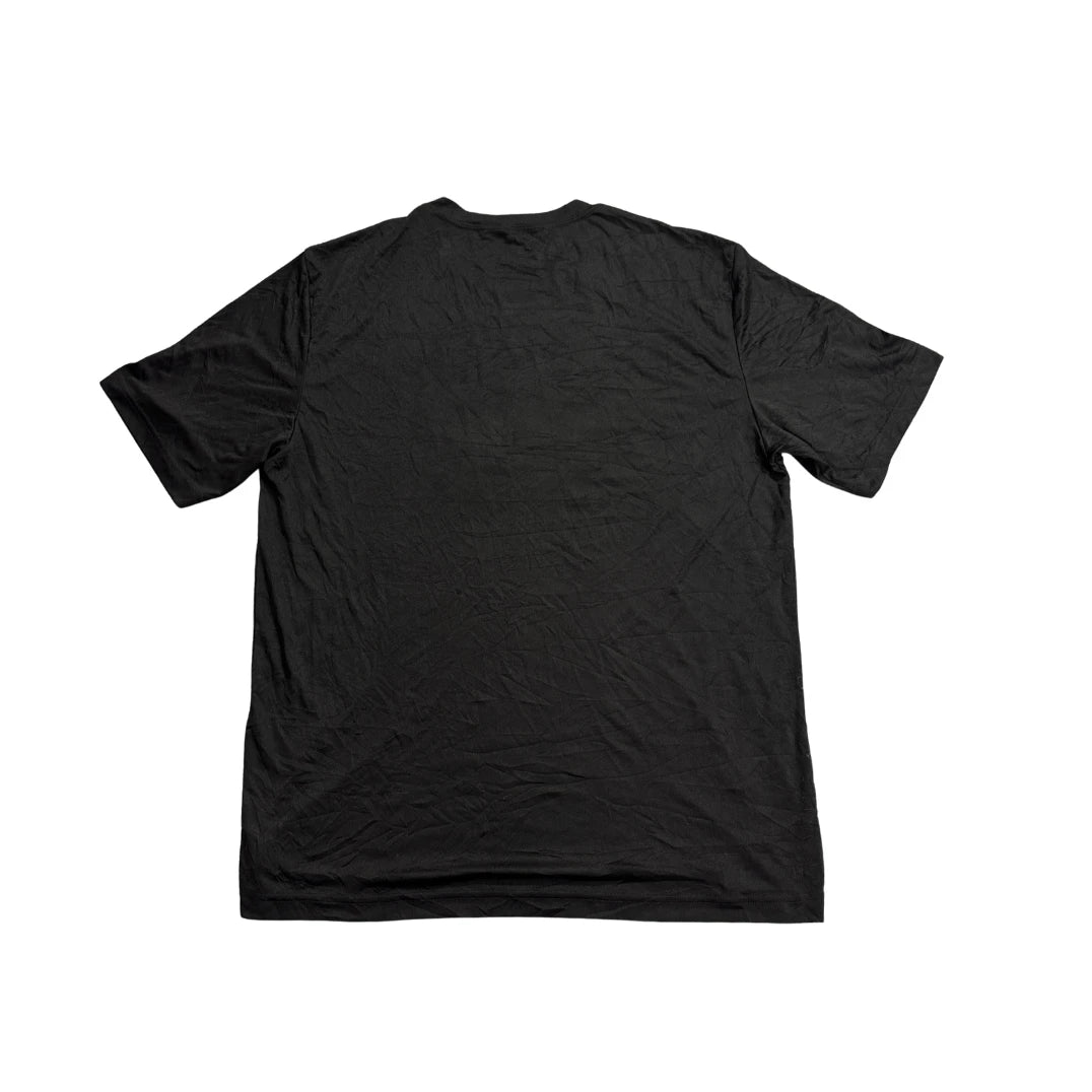 The Authentic T-Shirt Company® Black Graphic T-Shirt(L)