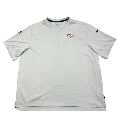 🏈 Nike® White Denver Broncos NFL Performance T-Shirt(2XL)