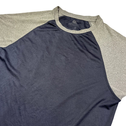 Colosseum® Navy & Grey Performance Raglan T-Shirt(M)