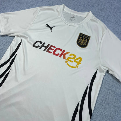 Puma® White Football Jersey Deutschland-M
