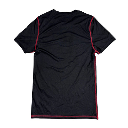 Reebok®  Performance Training Tee with Contrast Stitch 🖤❤️(S)